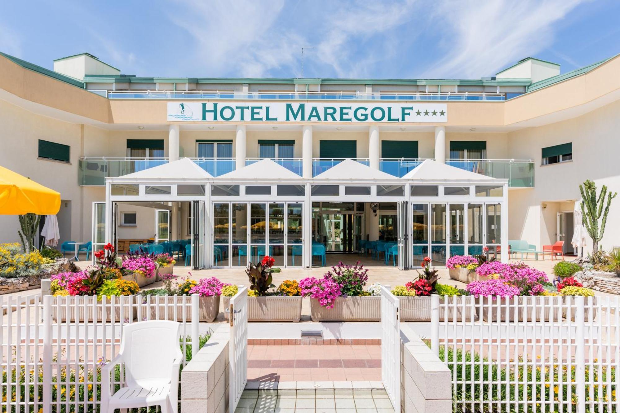 Hotel Maregolf Caorle Bagian luar foto